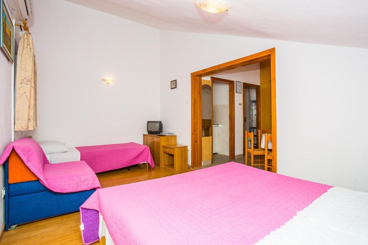 Apartmani Pava Omiš Εξωτερικό φωτογραφία