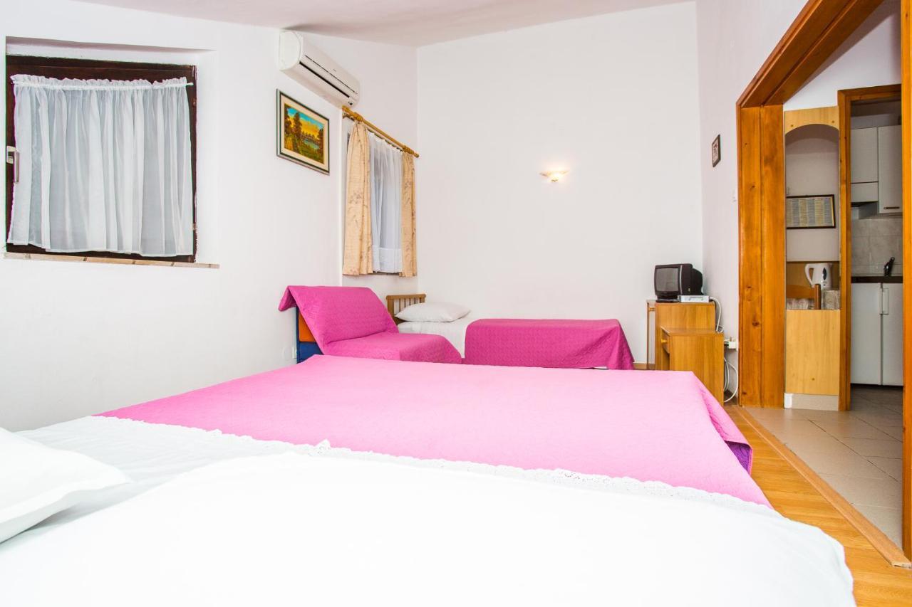 Apartmani Pava Omiš Εξωτερικό φωτογραφία