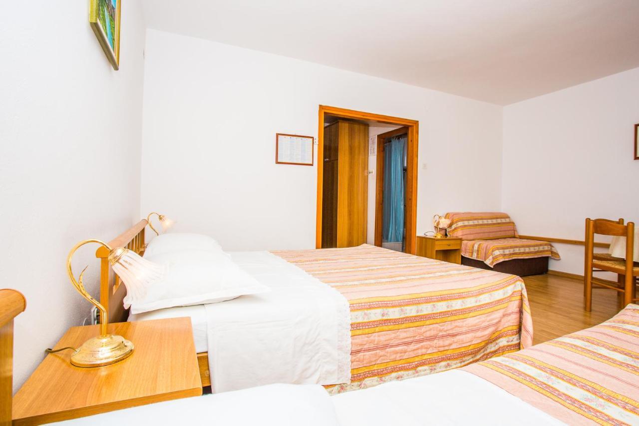 Apartmani Pava Omiš Εξωτερικό φωτογραφία