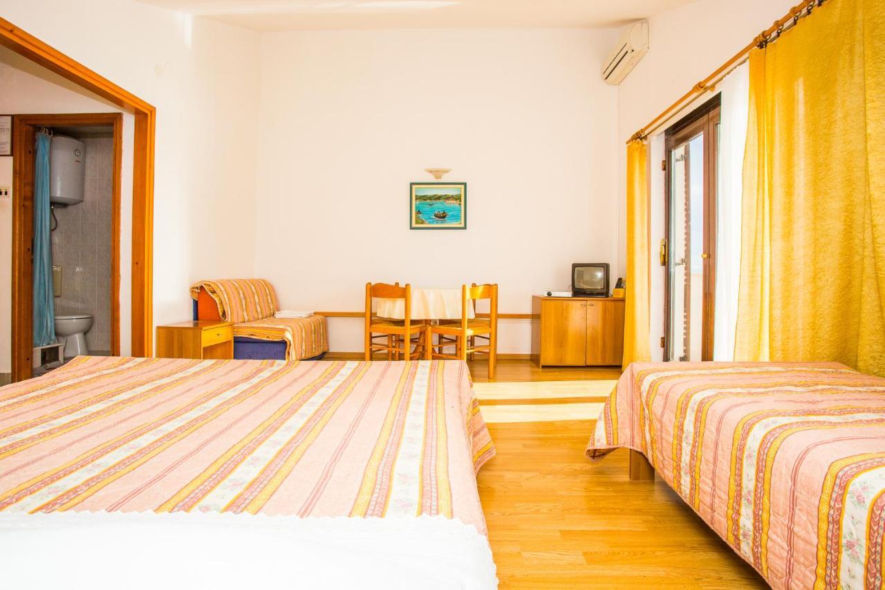 Apartmani Pava Omiš Εξωτερικό φωτογραφία