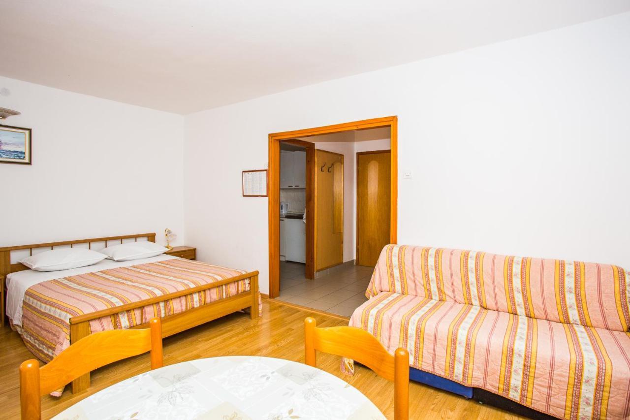Apartmani Pava Omiš Εξωτερικό φωτογραφία