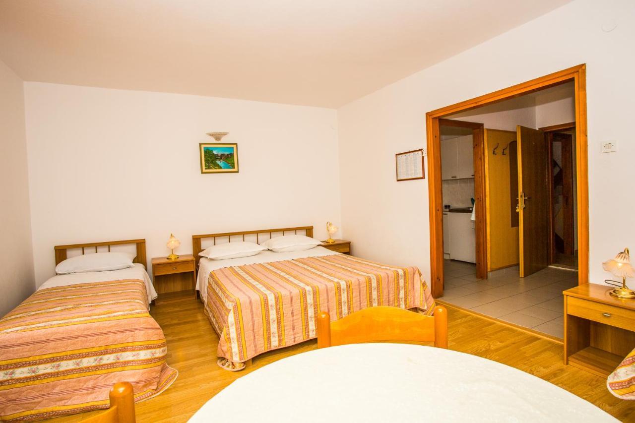 Apartmani Pava Omiš Εξωτερικό φωτογραφία